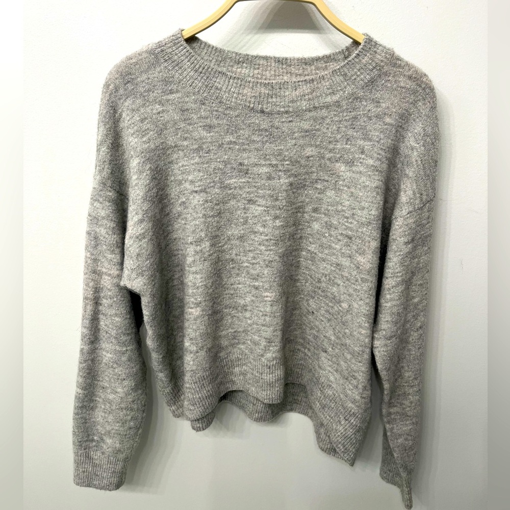 H&M Medium Gray Knit Sweater